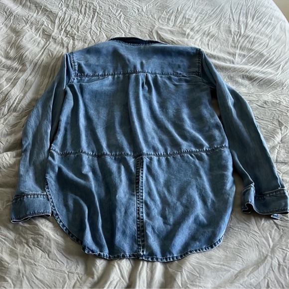 Athleta Chambray Shirt - Picture 11 of 12